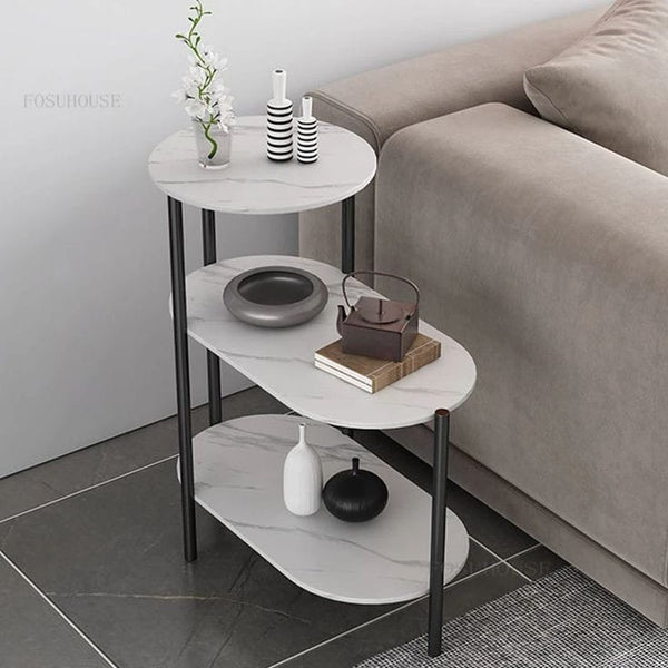 ترابيزة جانبية معدنية بسطح رخامي – تصميم مودرن فاخر