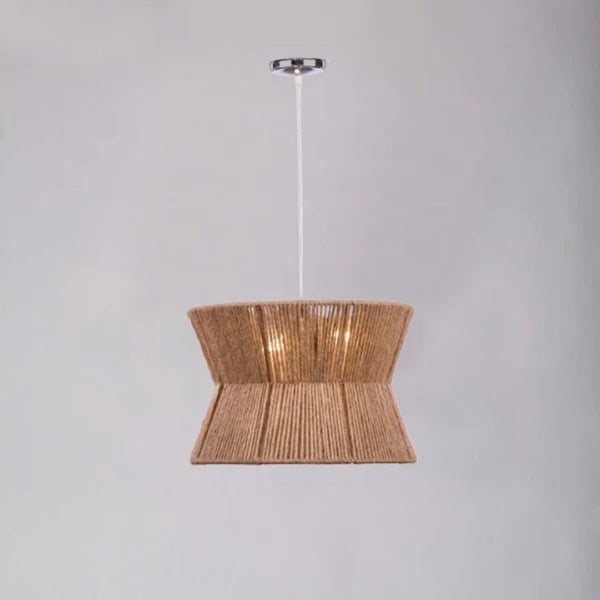 نجفة مكرمة أنيقة تضيف لمسة فنية للديكور