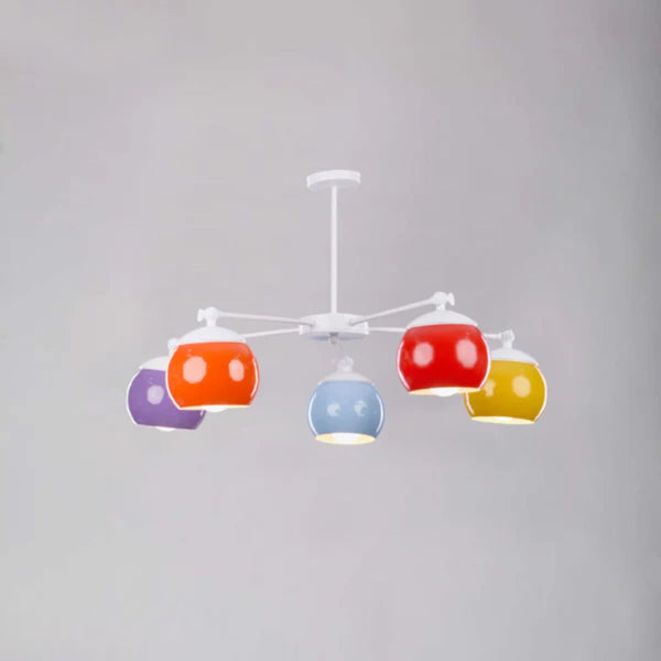 نجفة خشب ومعدن صغيرة بتصميم عصري أنيق