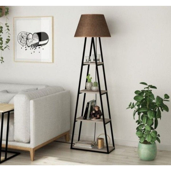 اباجورة أرضية معدنية بقاعدة خشبية – تصميم مودرن أنيق